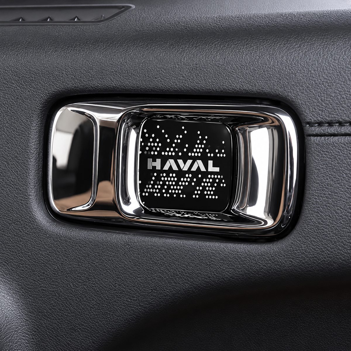 GWM Haval H9 2024-2025 black interior door handle cover installed
