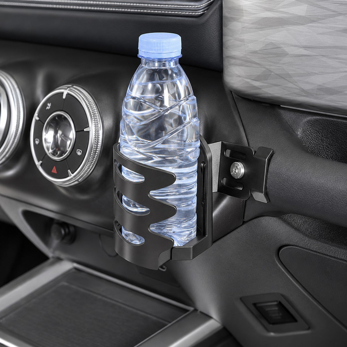 GWM Tank 300 Black-B multifunctional cup holder securely holding a water bottle inside the vehicle
