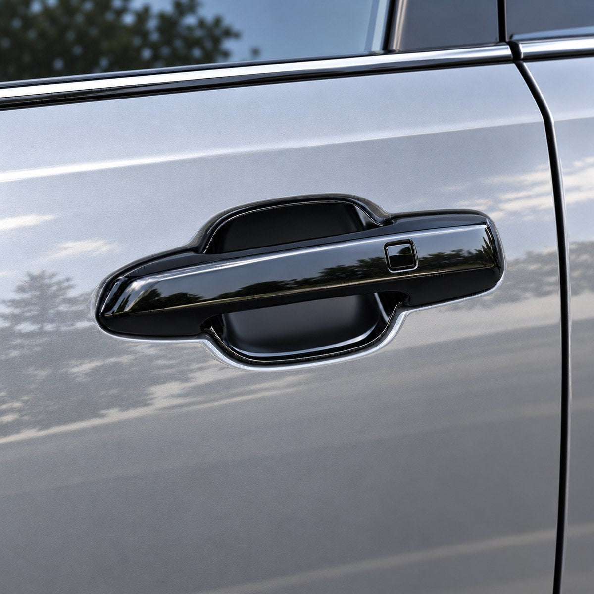 GWM TANK 300 exterior door with one C Black handle bowl protective cover installed