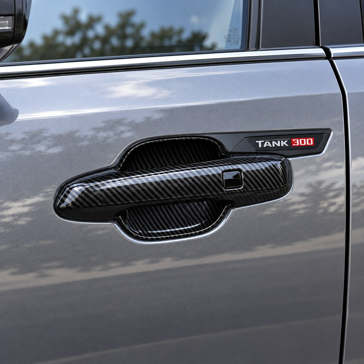 GWM TANK 300 with C Carbon 4pc handle bowl protective cover installed on the exterior door